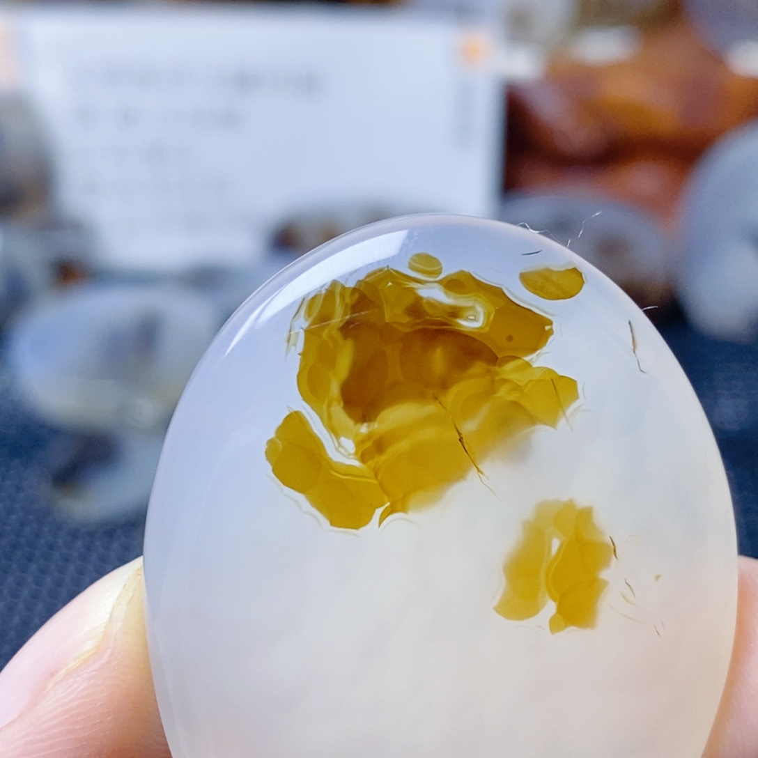 玛瑙/玉髓未镶嵌珠宝奇石