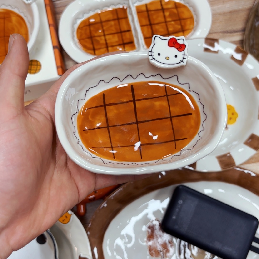 白瓷两只手工猫小浴缸带盒正品