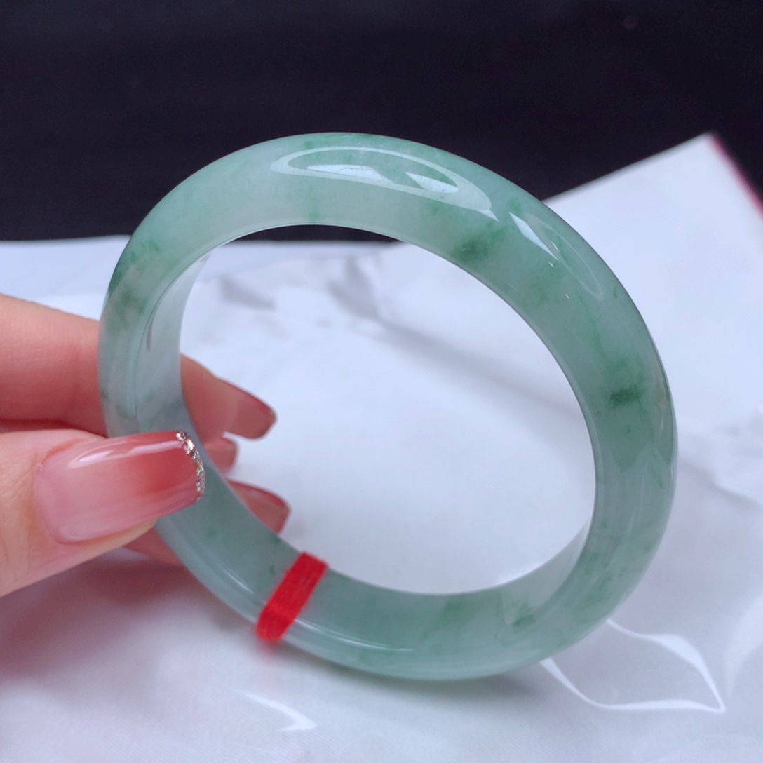 翡翠手镯未镶嵌手镯56