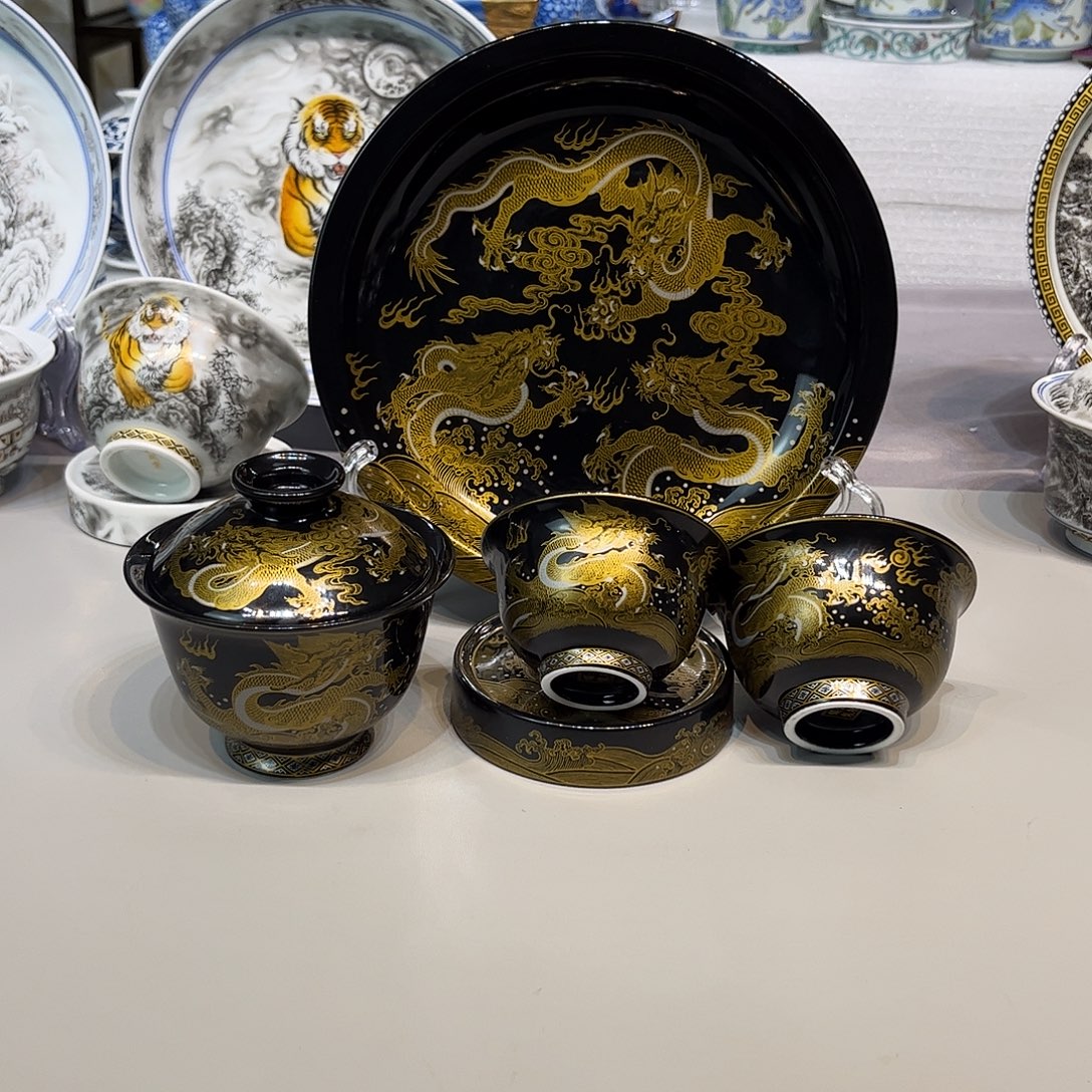 景德镇陶瓷艺术品