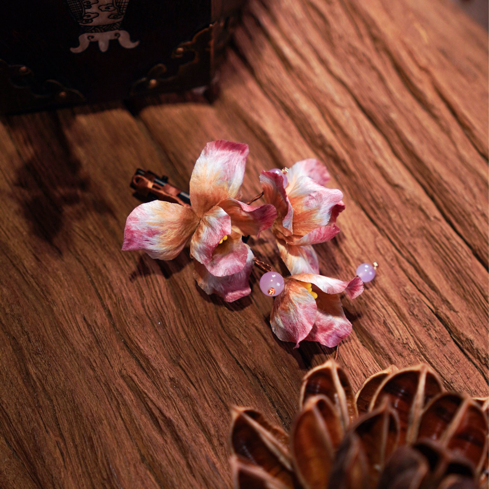 【微醺】百世苏绣/非遗手工绒花边夹国风搭配送礼B129