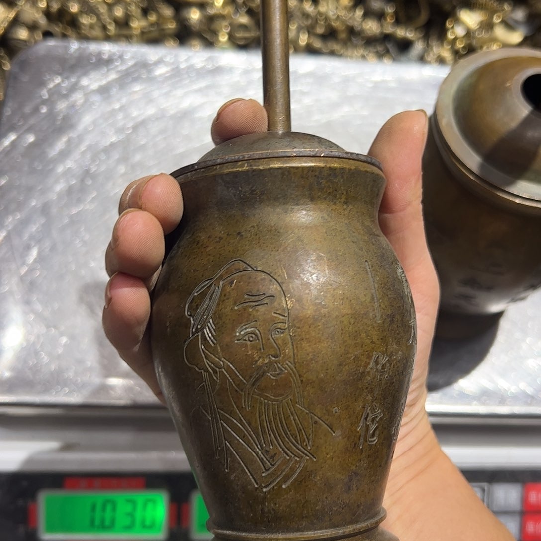 微瑕疵黄铜摆件工艺品