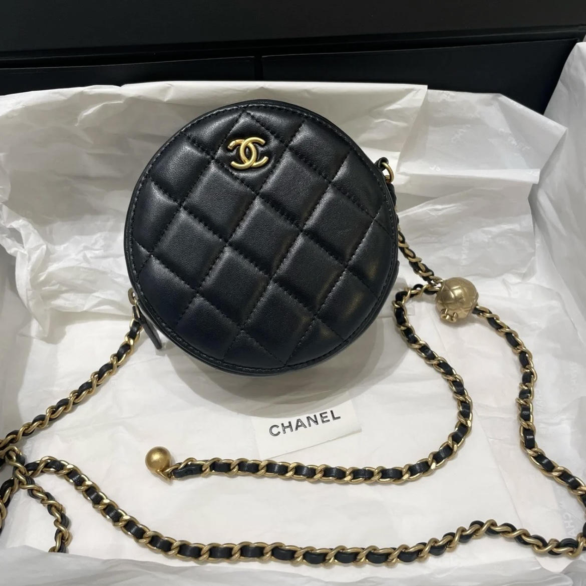 95新 Chanel/香奈儿 多多奢品/香奈儿金球圆饼斜挎包/98新