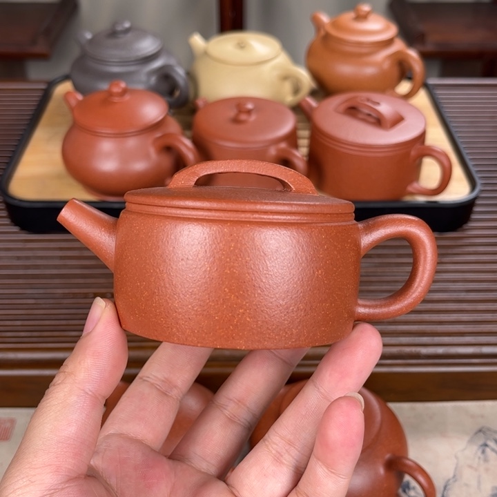 紫砂茶壶150cc红降坡汉瓦