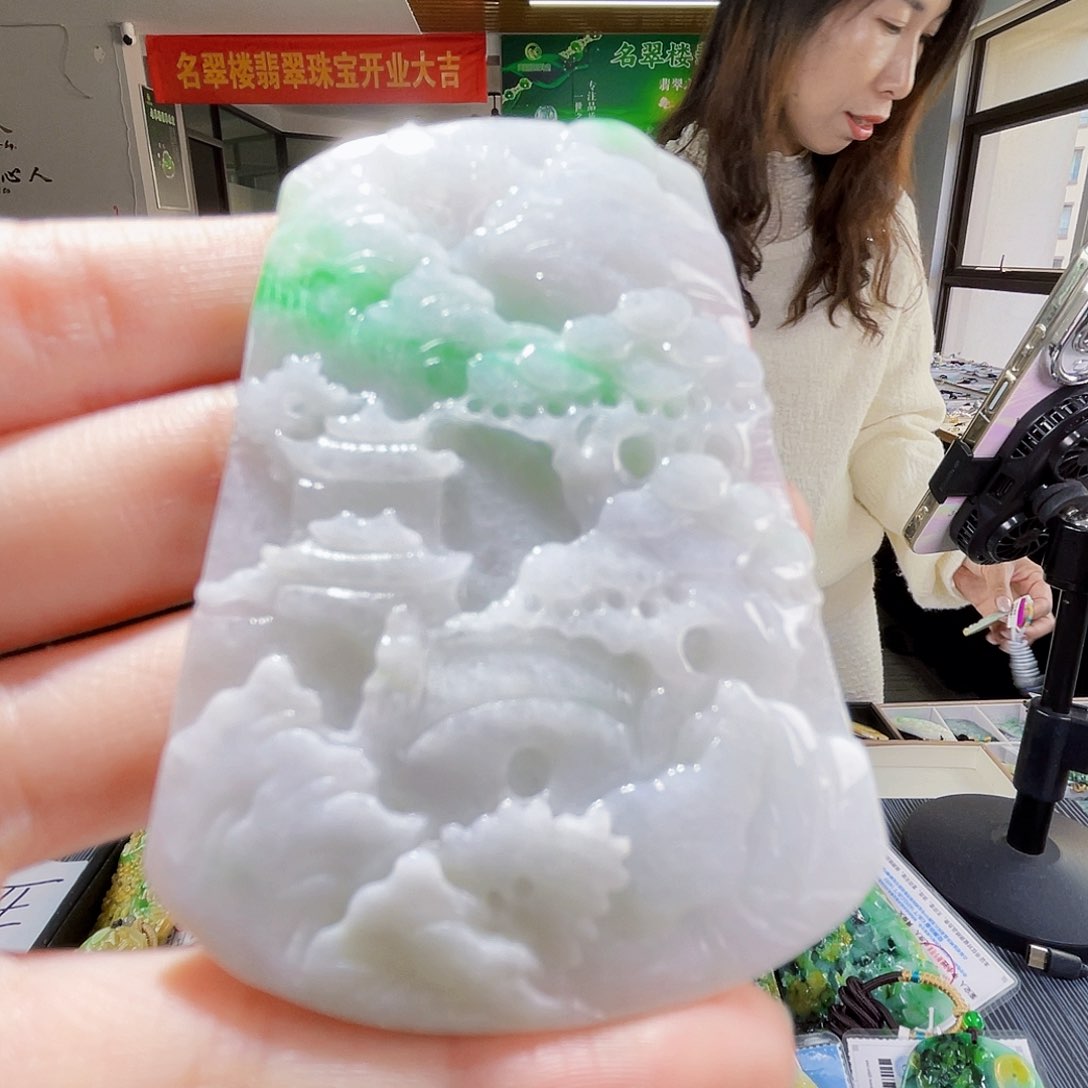 颈饰未镶嵌翡翠翡翠