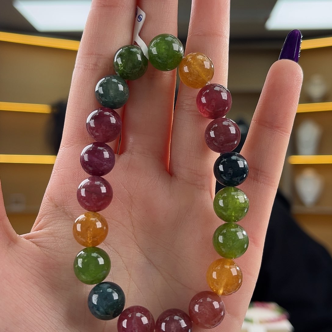 碧玺碧玺11mm（多样性发一件未镶嵌