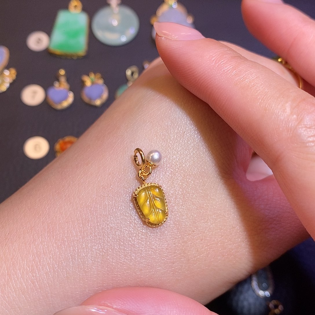 青****翡翠银S925镶嵌颈饰