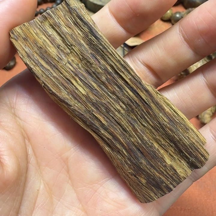 大叶紫檀（黑酸枝木类）