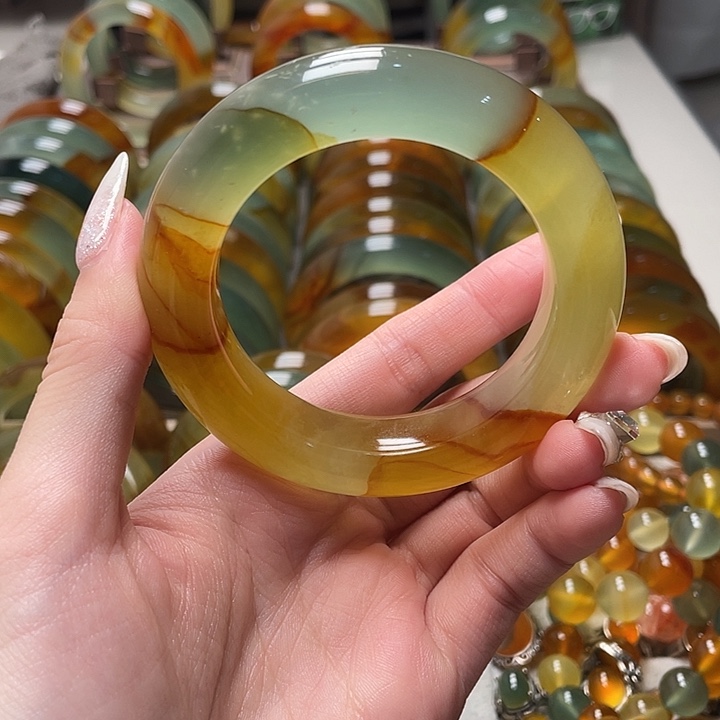 蛇纹石玉未镶嵌手镯54.5