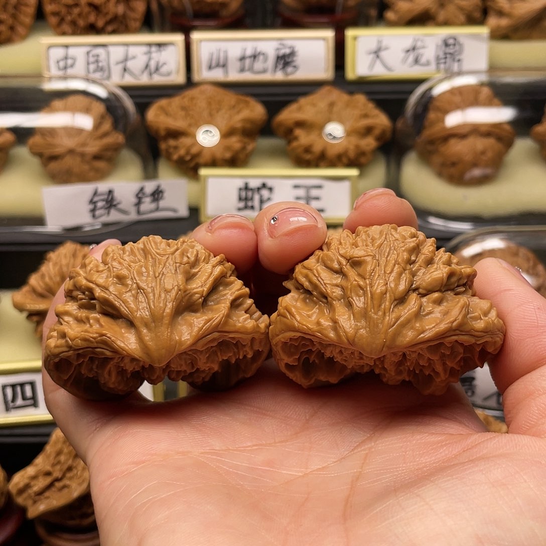 【闪购商品】吊坠文玩核桃核桃