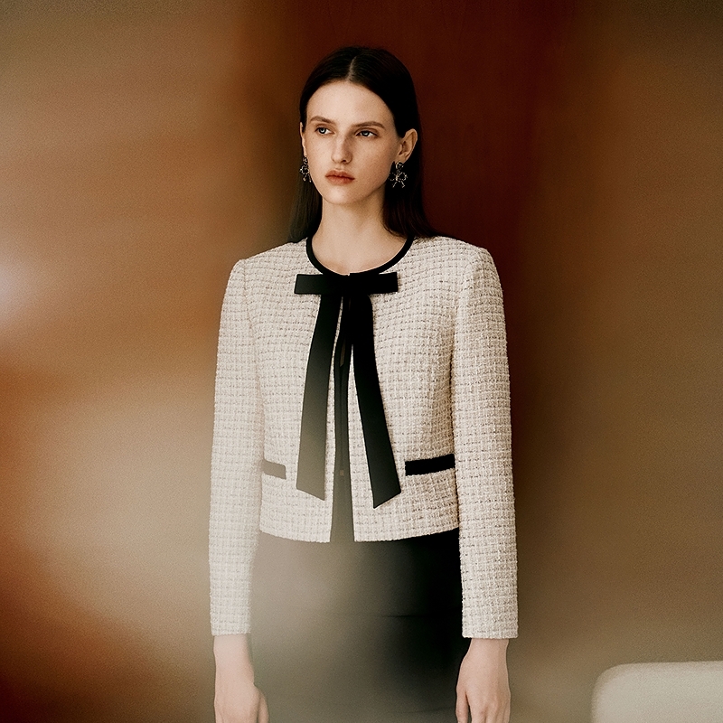 法式白色香风蝴蝶结赫本风优雅温柔气质外套秋冬-MOHA01WJK008W51