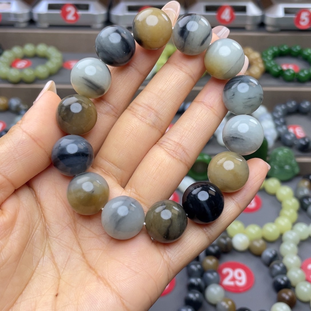 未镶嵌手链和田玉哎***喂