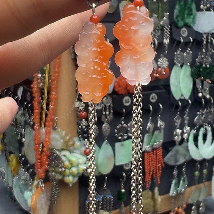 南红玛瑙银S925镶嵌耳饰