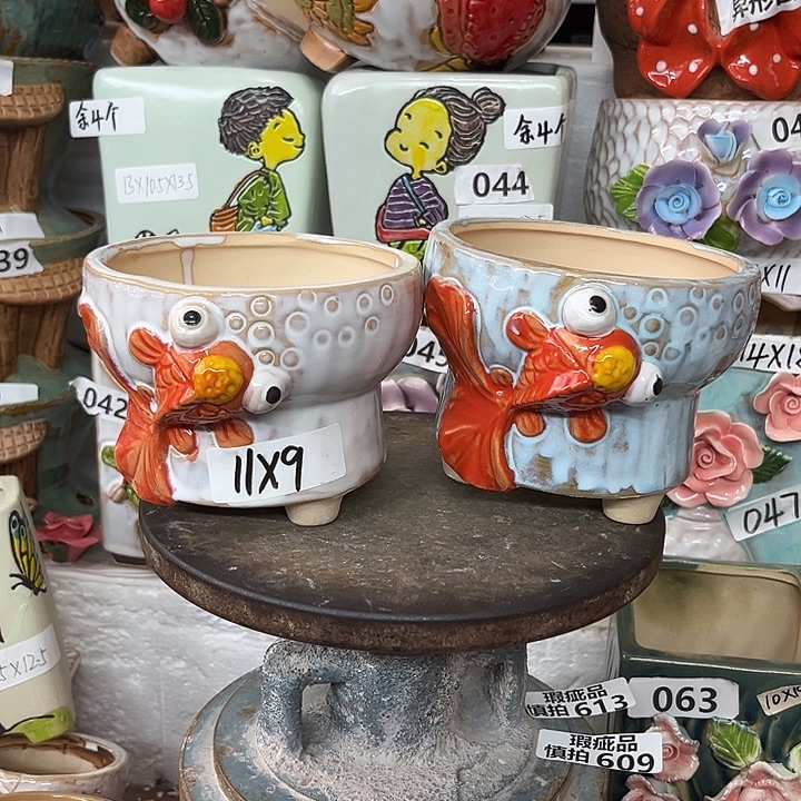紫砂花盆粗陶材质多肉花盆发货三个白色发两个