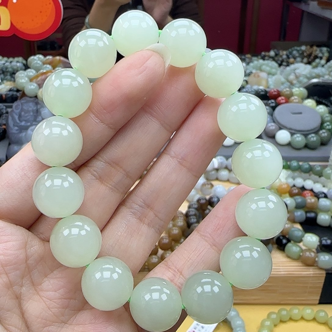 和田玉手链未镶嵌