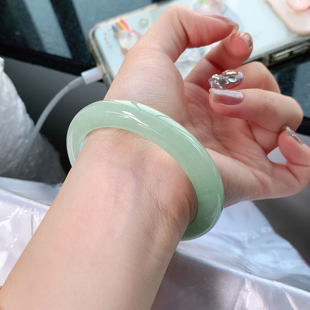 翡翠手镯未镶嵌53 54 冰甜晴