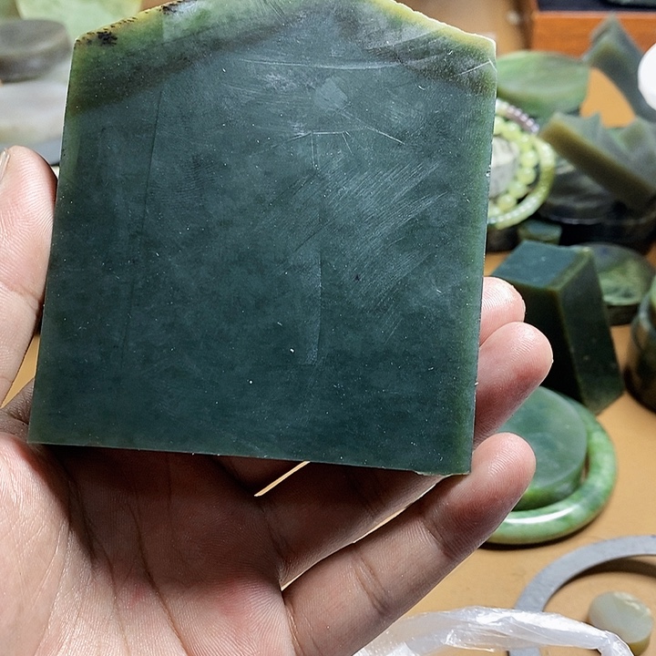 1***一和田玉（糖玉）未镶嵌珠宝半成品