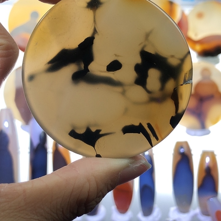 玛瑙/玉髓未镶嵌珠宝半成品67霞