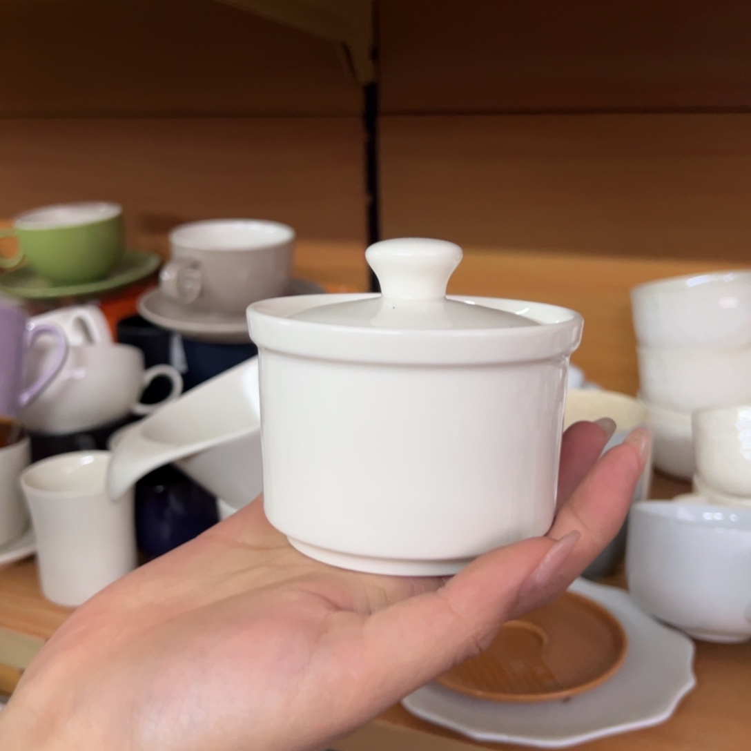 新骨瓷291瑕疵慎拍暖白 小炖盅