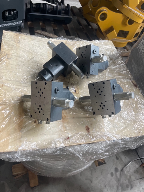 夹木器分油忠、适用于所有挖机