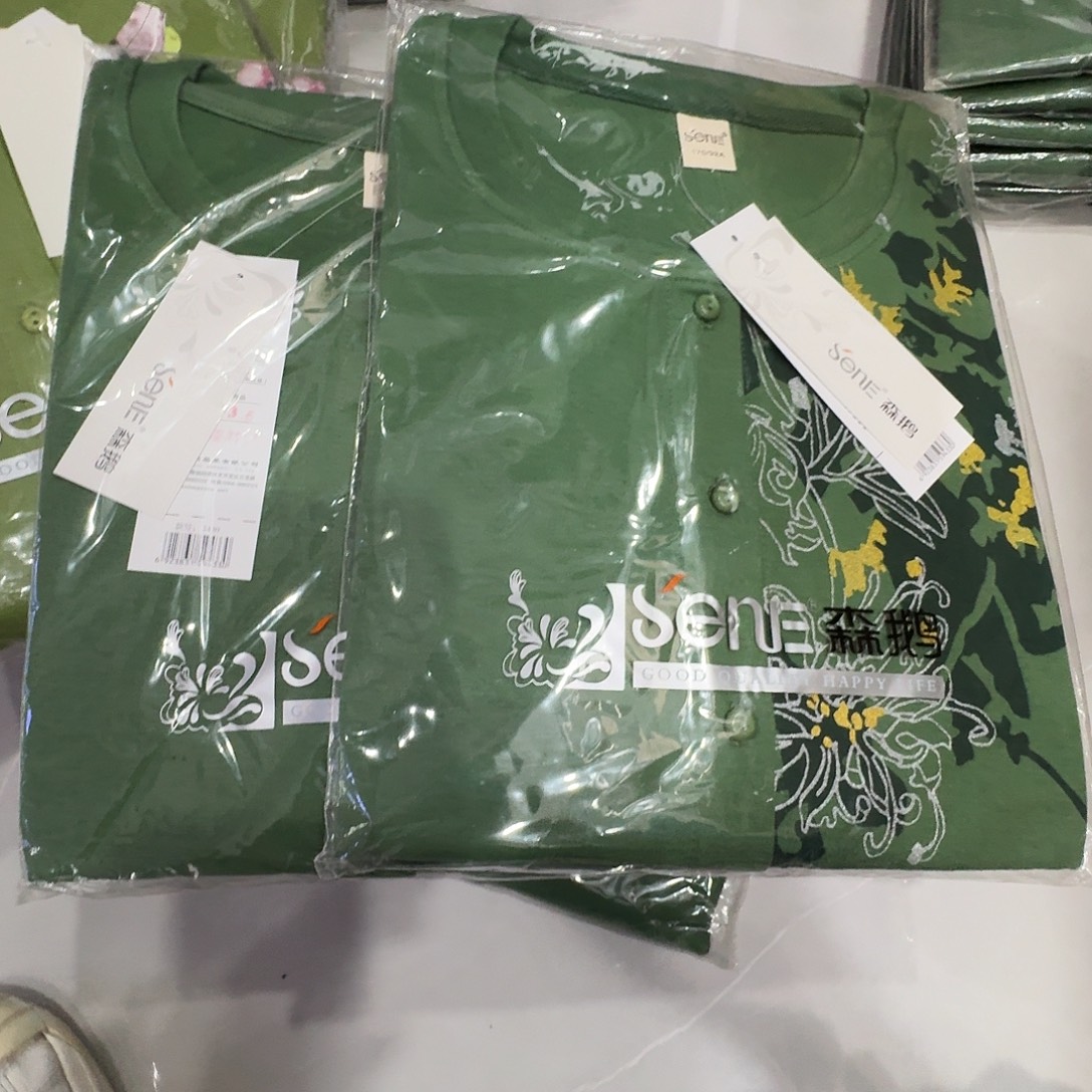 2430绿色170一件开衫