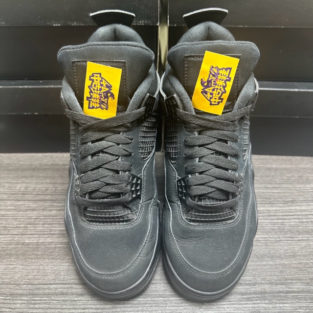 AJ4黑猫 42码配盒 成色极新