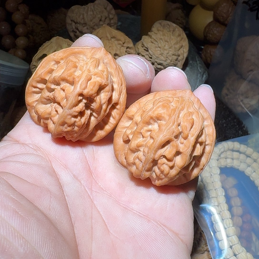 核桃全品37尺三羊谷小粗筋