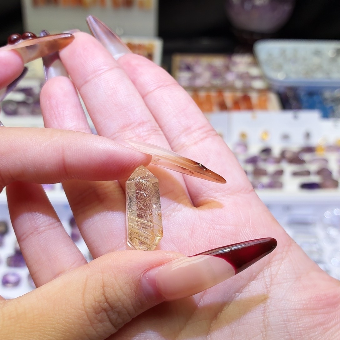 吊坠(不含链)未镶嵌水晶金发晶 双尖 打孔定制不退换