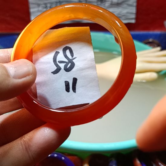 玛瑙/玉髓手镯未镶嵌