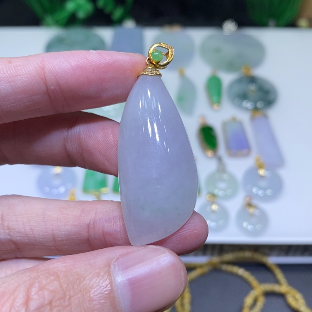 翡翠18K金镶嵌吊坠(不含链)