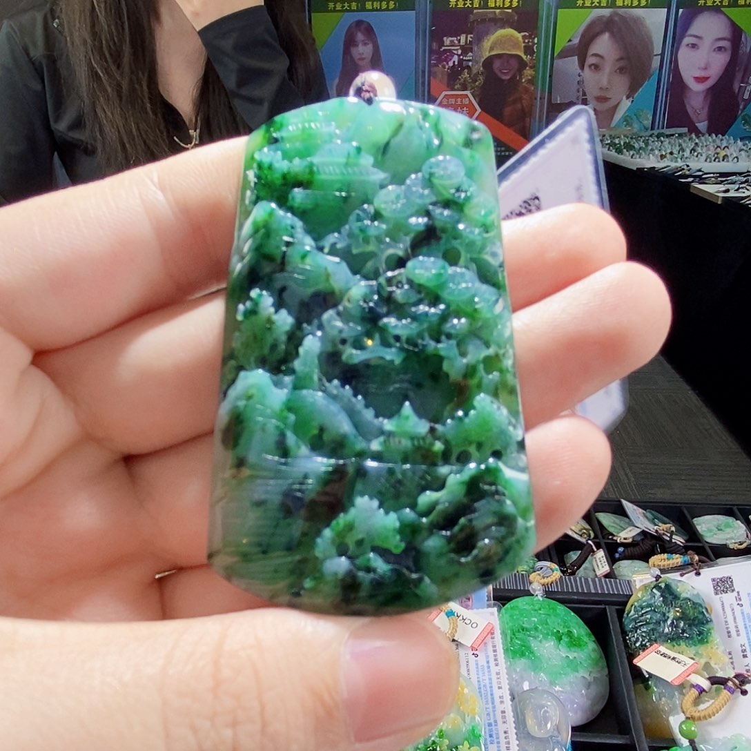 颈饰未镶嵌翡翠翡翠