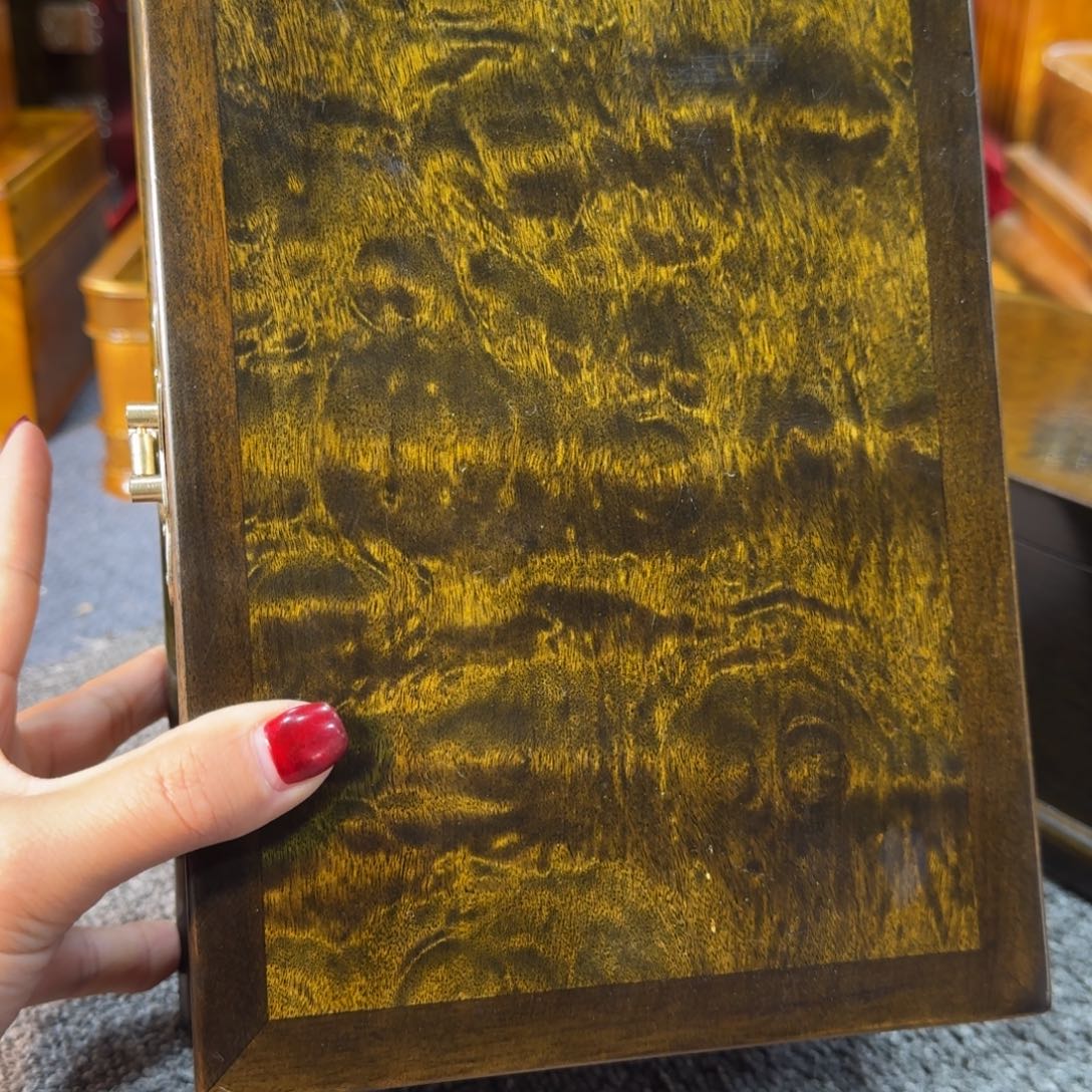 阴沉木乌木茶叶盒龙胆纹