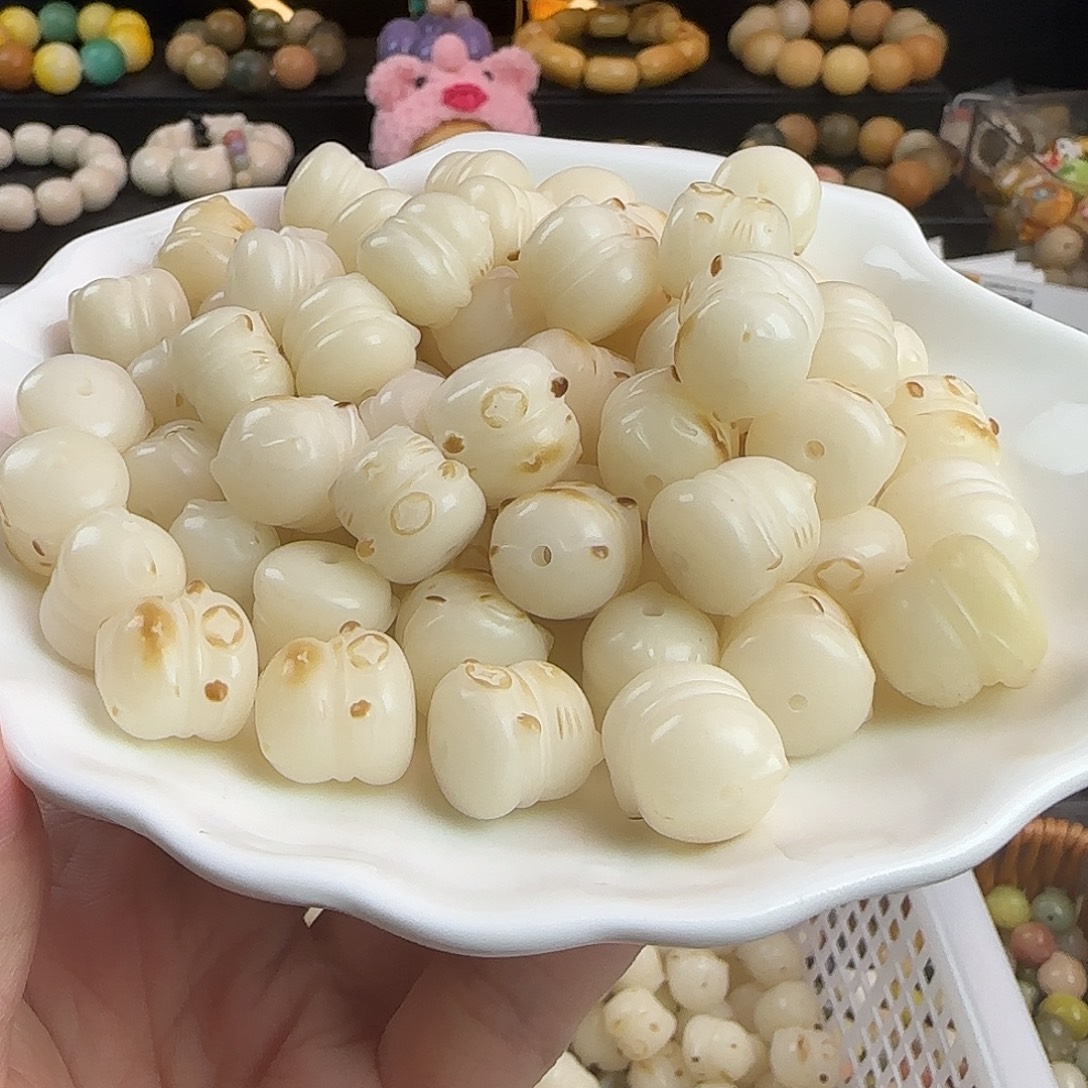 菩提根/象牙果手串瑕疵卡15/16炭烤招财猫20颗（2单宠10颗）