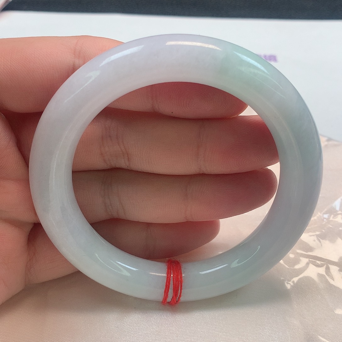 翡翠手镯（圆镯）未镶嵌260号