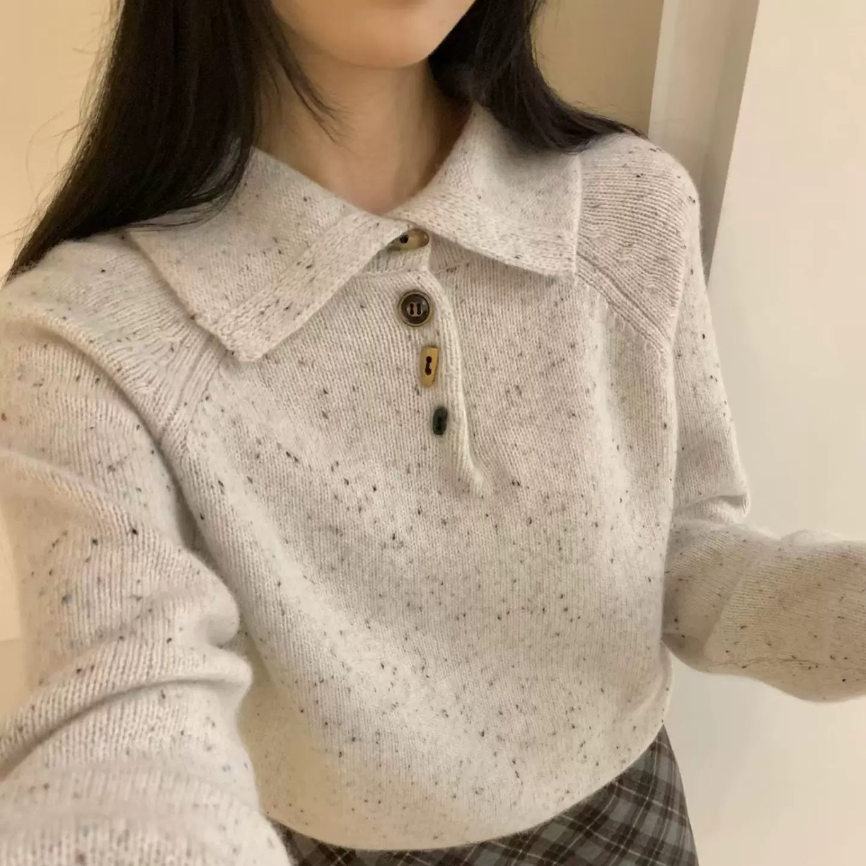 【焦糖布丁】韩系翻领毛衣设计师款点子纱毛衣套头