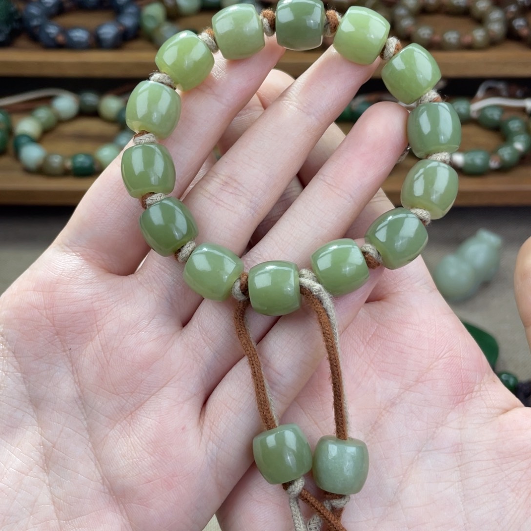 和田玉未镶嵌手链