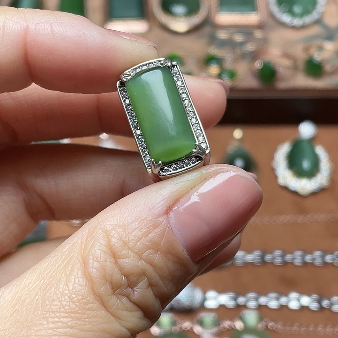 和田玉（碧玉）银S925镶嵌吊坠(不含链)