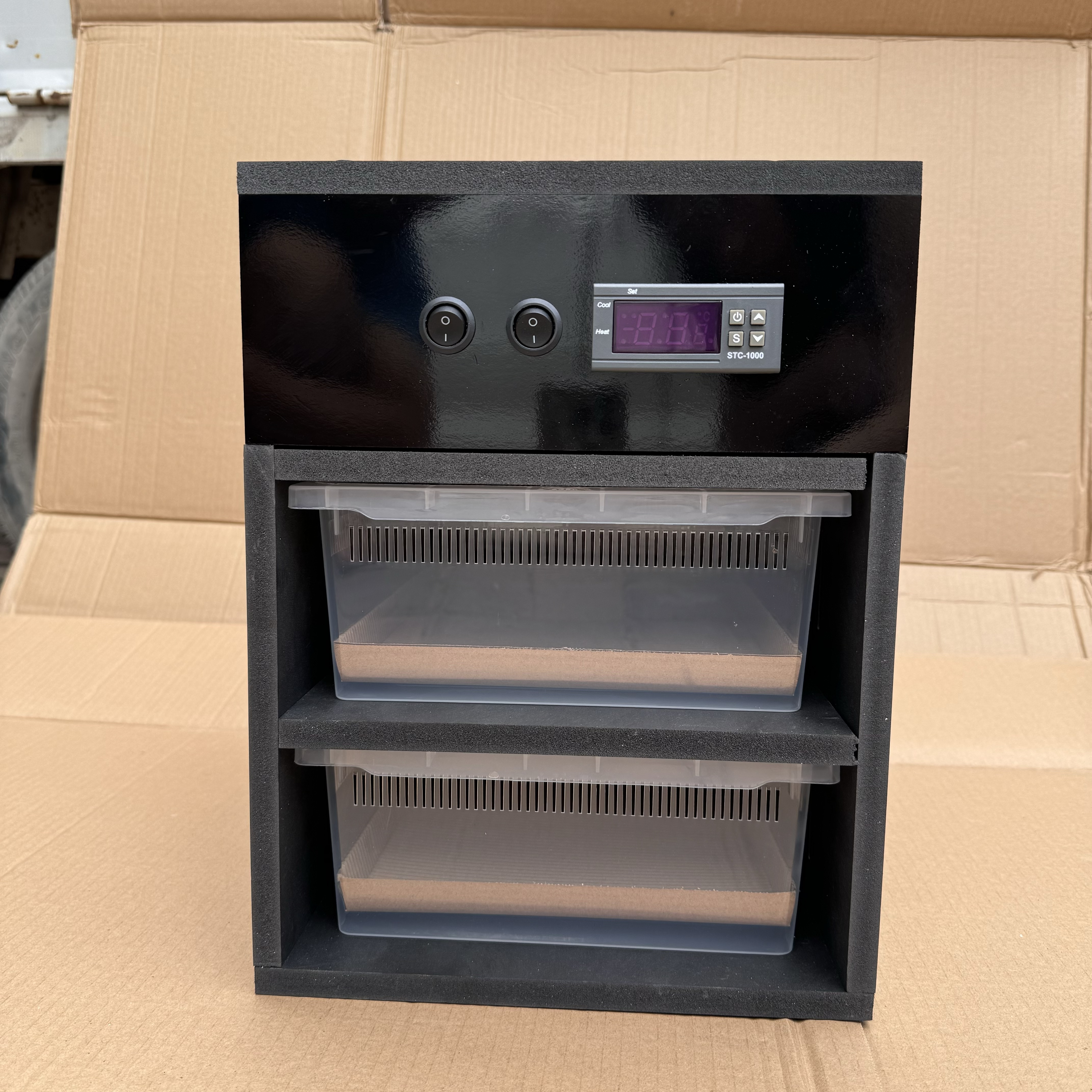 PVC爬柜抽屉宠饲养盒箱智能A4A6恒保温控加热豹纹守宫蛇角蛙睫角