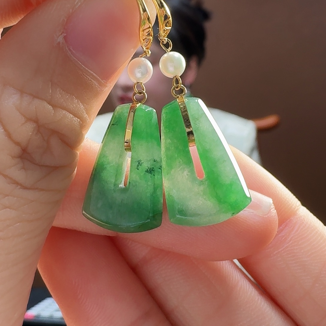 翡翠耳饰18K金镶嵌耳饰13