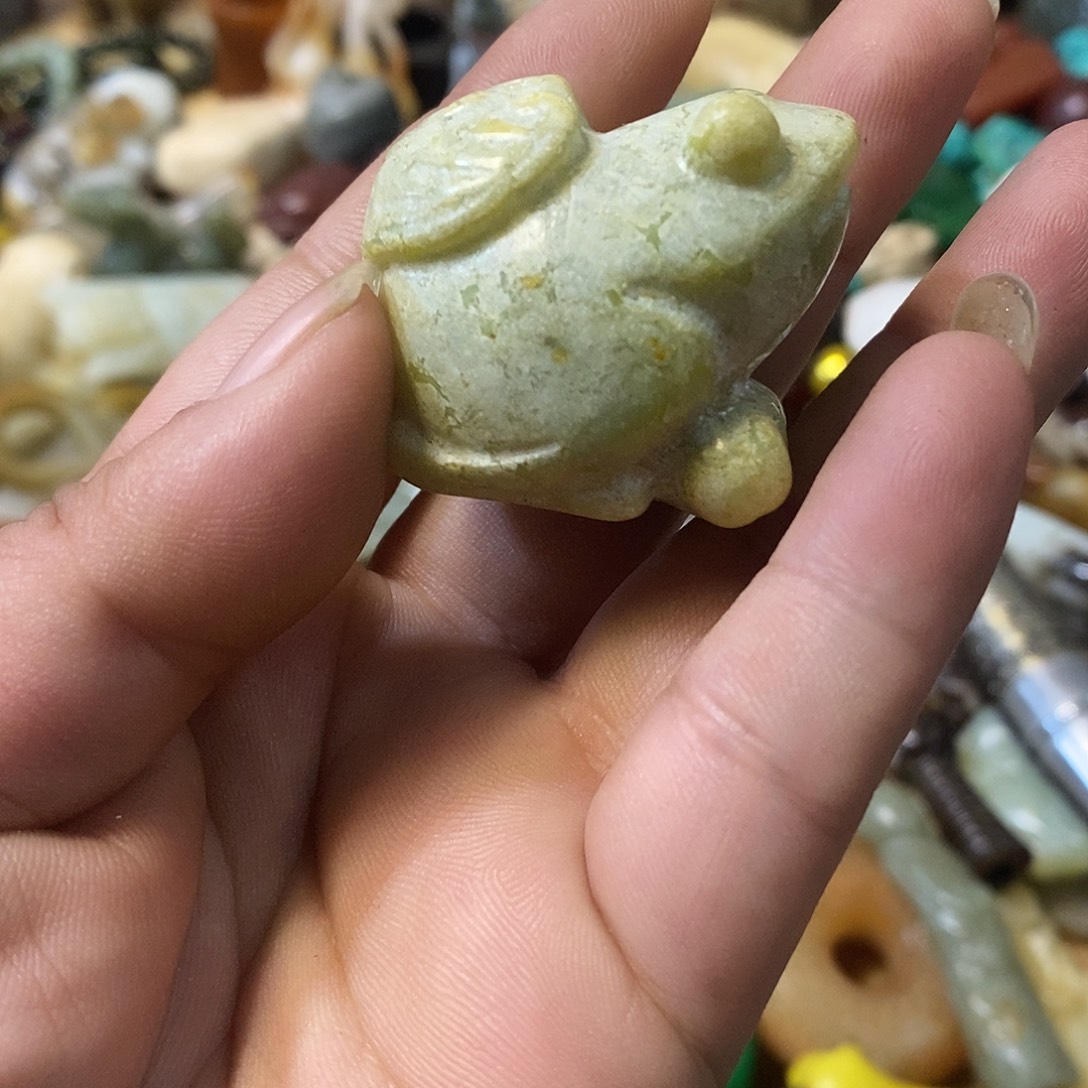 和田玉（糖玉）未镶嵌挂件