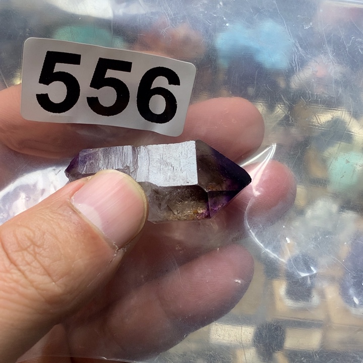 牛***多珠宝半成品水晶未镶嵌556