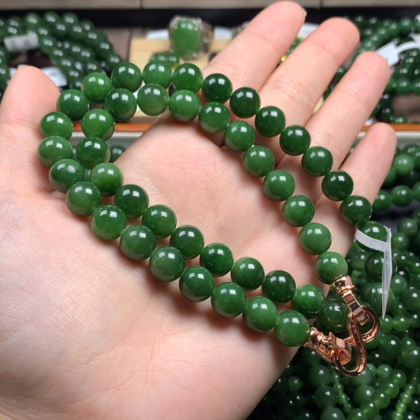 【闪购商品】和田玉（碧玉）颈饰未镶嵌℃