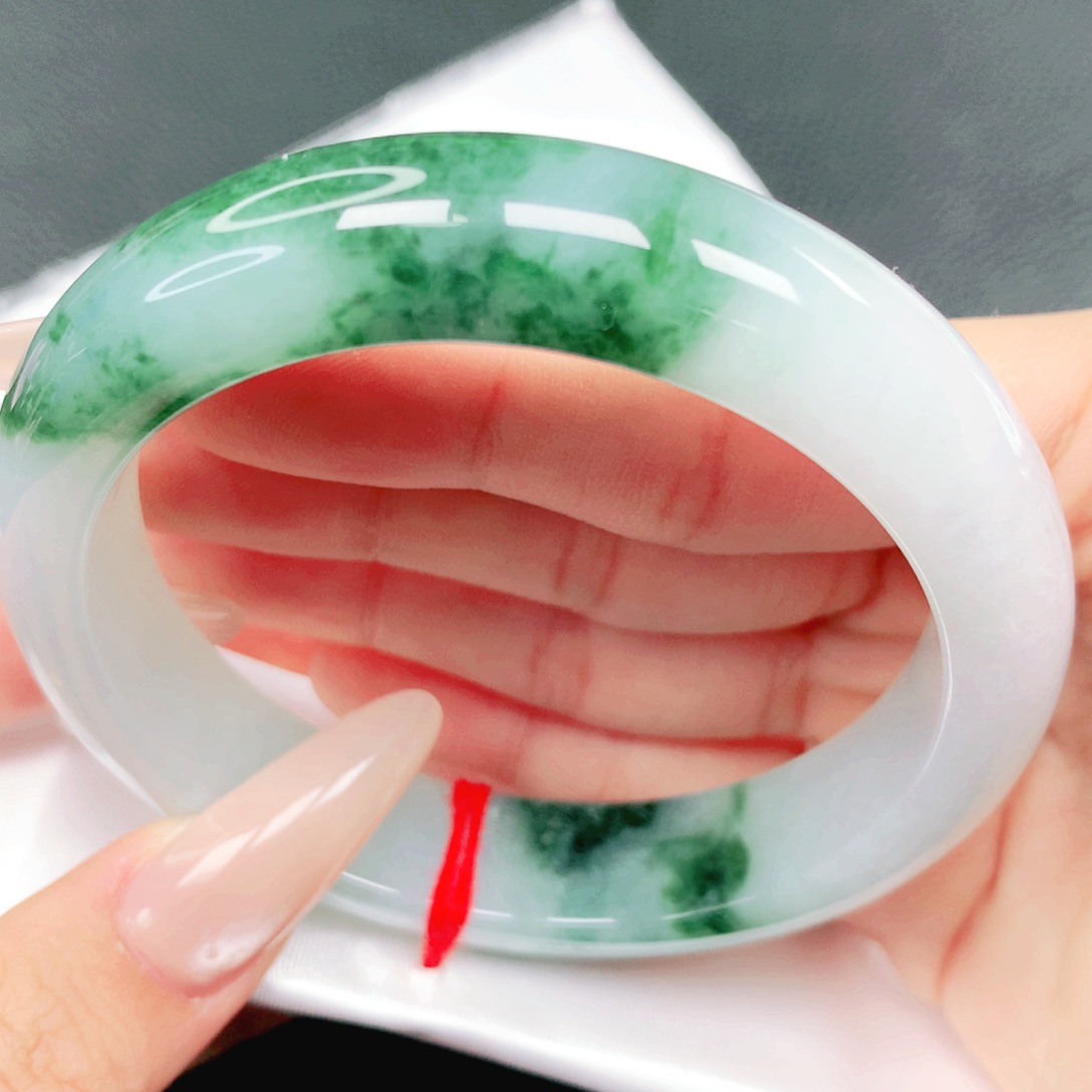 翡翠未镶嵌手镯61