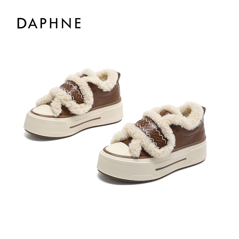 达芙妮民族风加绒板鞋女2025秋季新款时尚休闲鞋保暖拼色松糕鞋L
