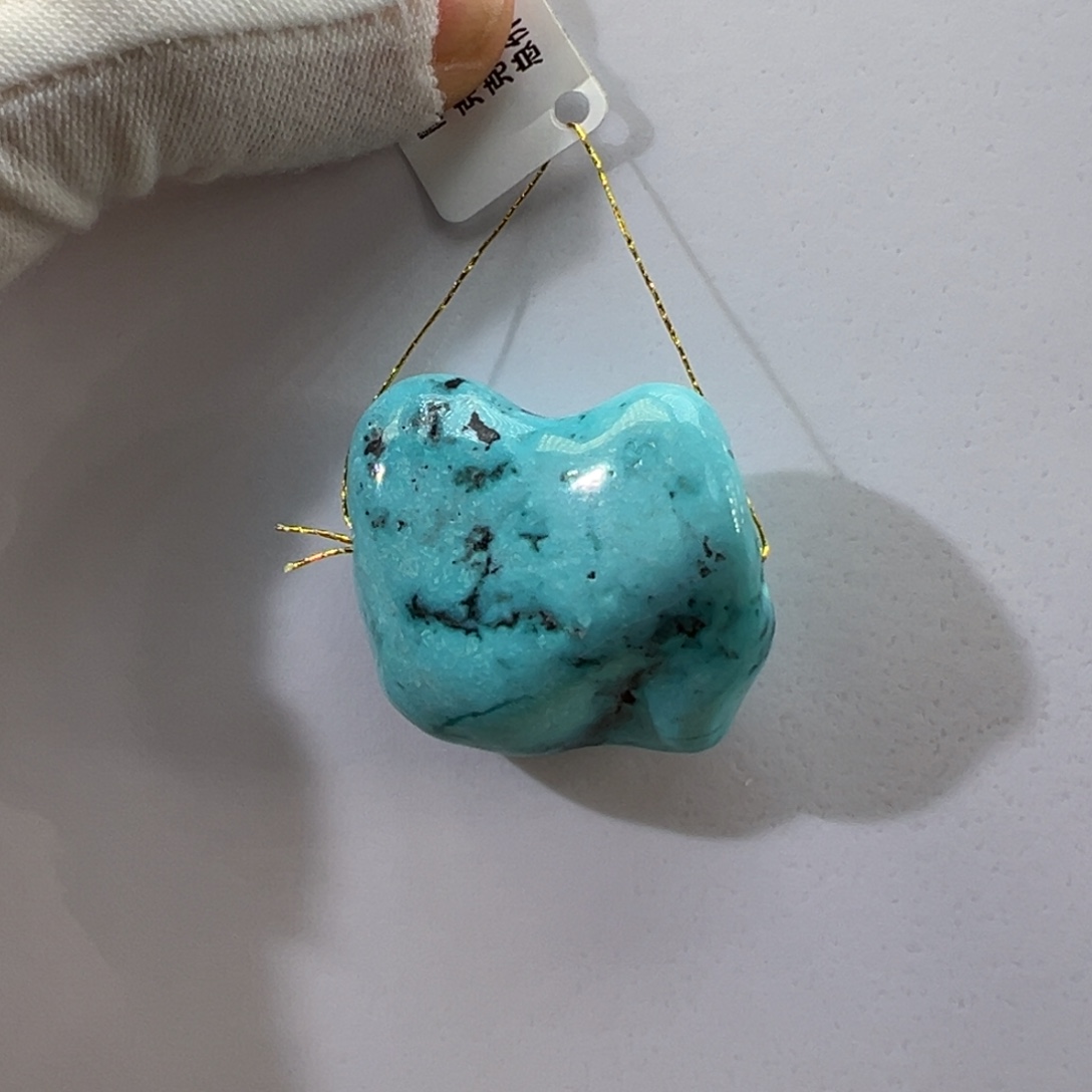 绿松石未镶嵌挂件