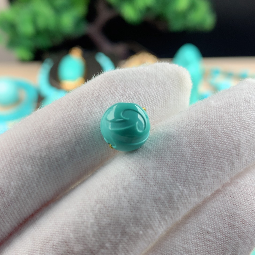 【闪购商品】绿松石博古文圆珠卡9.5未镶嵌