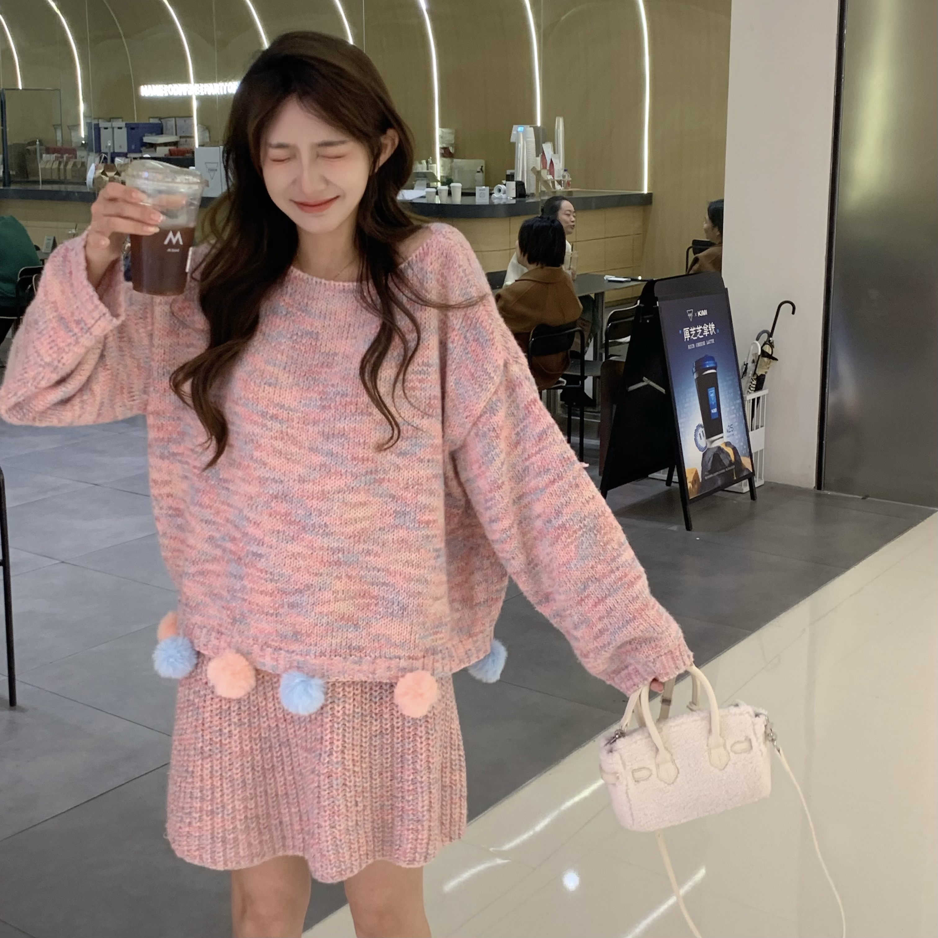 毛小兔秋冬立体毛球彩色温柔风宽松显瘦百搭针织套装