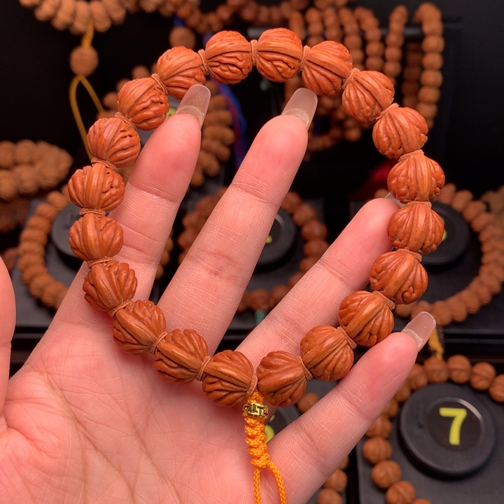 桃核吊坠1.4野生火麒麟手串