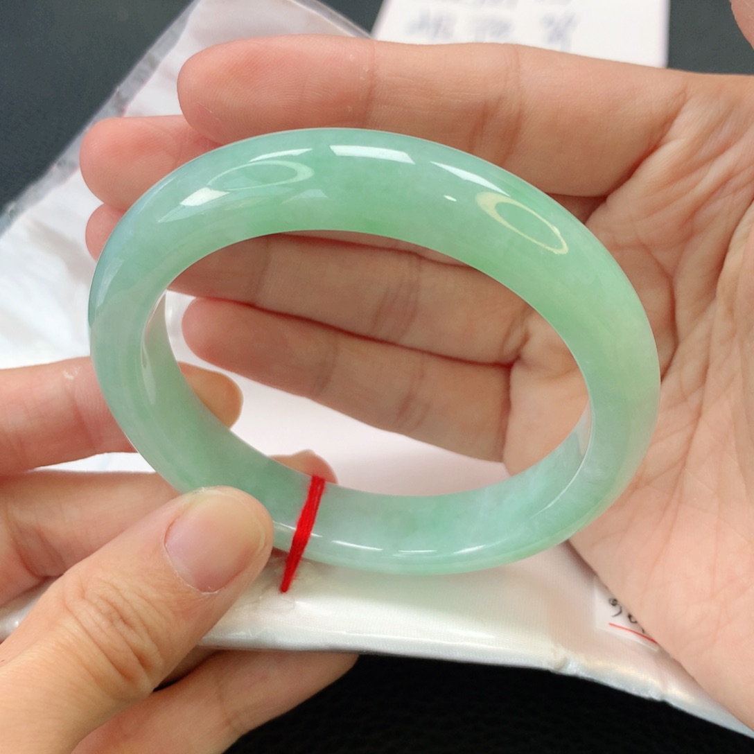 翡翠手镯未镶嵌缅甸56