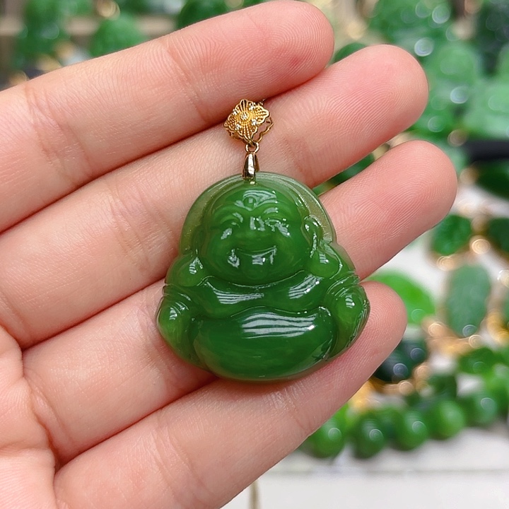 和田玉（碧玉）颈饰18K金镶嵌